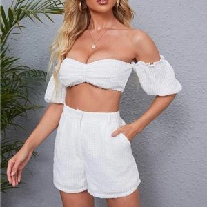 New- Never Worn. Shein 2 Piece Shorts and Crop Top Set.